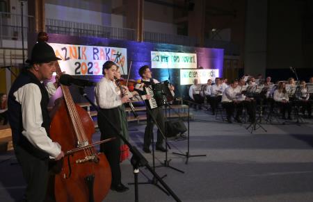 Prireditev ob krajevnem prazniku Rakeka 30 Foto Ljubo Vukelič